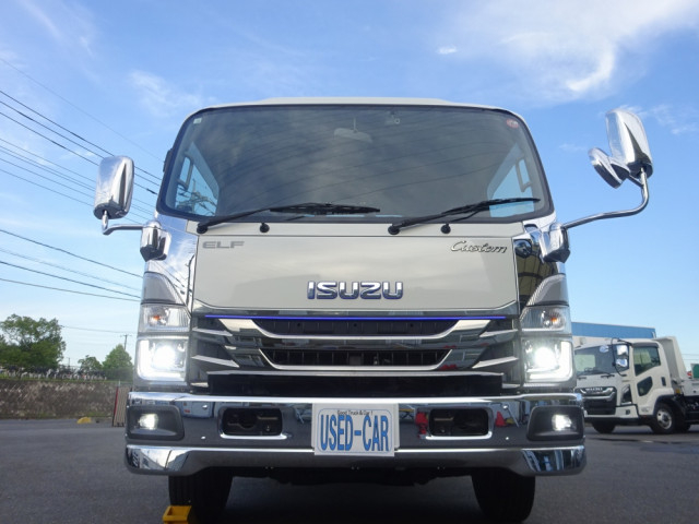 いすゞ エルフ 小型 車載専用車 2PG-NPS88AN(90267) 24枚目