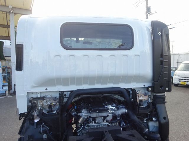 いすゞ エルフ 小型 車載専用車 2PG-NPS88AN(90267) 26枚目