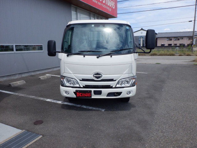 日野 デュトロ 小型 平ボディ 2RG-XZU655M(90270) 2枚目
