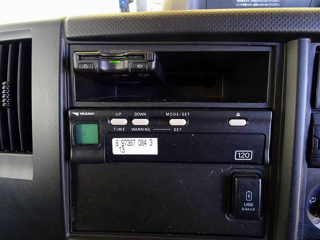 いすゞ エルフ 小型 冷凍冷蔵バン 2RG-NPR88AN(90283) 11枚目