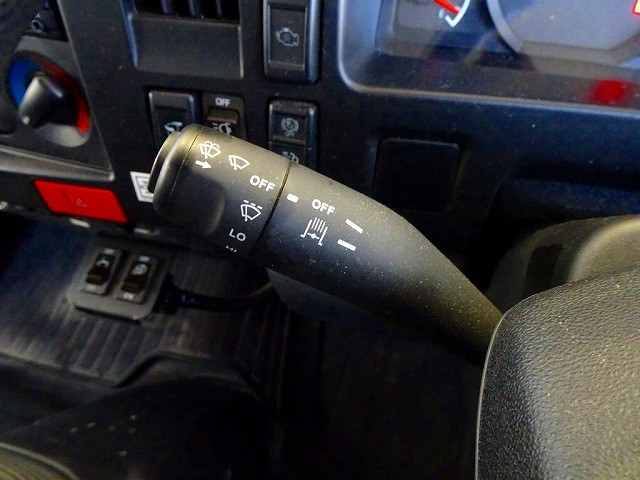 いすゞ エルフ 小型 冷凍冷蔵バン 2RG-NPR88AN(90283) 21枚目