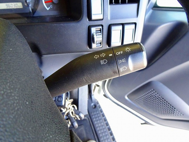 いすゞ エルフ 小型 冷凍冷蔵バン 2RG-NPR88AN(90283) 22枚目
