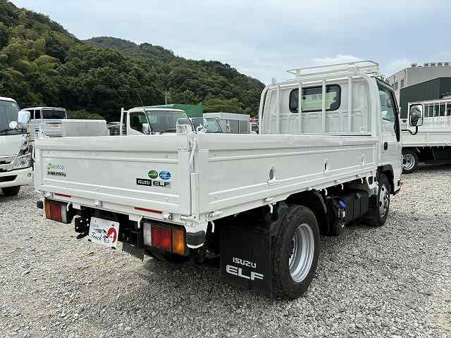 いすゞ エルフ 小型 平ボディ 2RG-NKR88A(90294) 8枚目