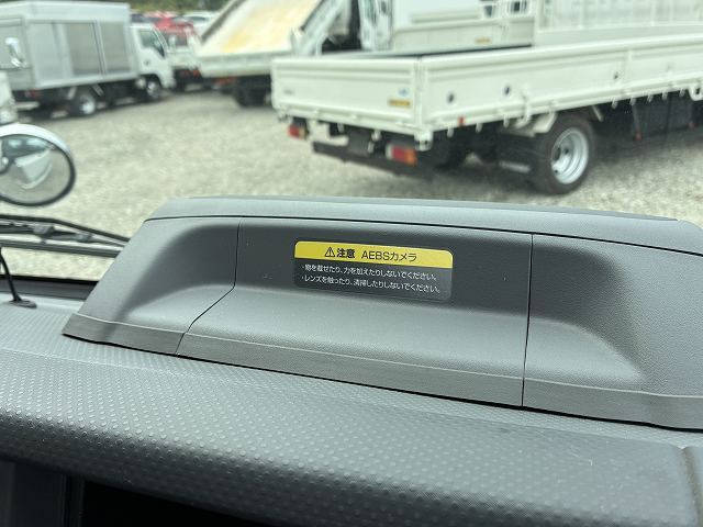 いすゞ エルフ 小型 平ボディ 2RG-NKR88A(90294) 46枚目