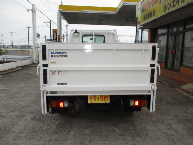 マツダ ボンゴ 小型 平ボディ DBF-SLP2T(90296) 32枚目