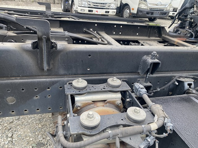 日野 デュトロ 小型 車載専用車 2RG-XZU722M(90297) 26枚目