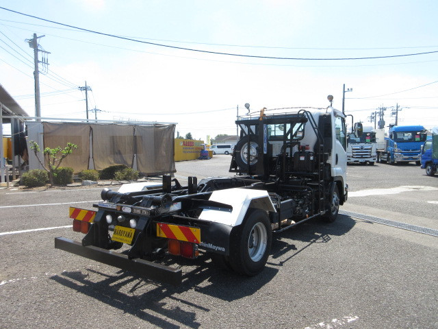 いすゞ フォワード 中型 コンテナ専用車 2RG-FRR90S2(90314) 4枚目