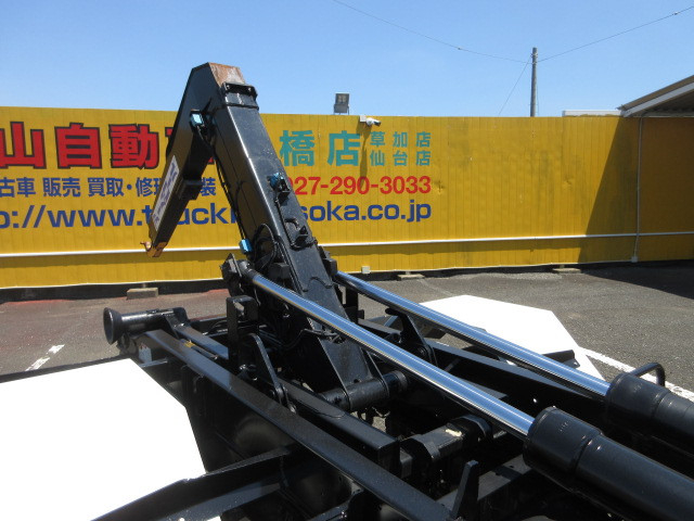 いすゞ フォワード 中型 コンテナ専用車 2RG-FRR90S2(90314) 20枚目
