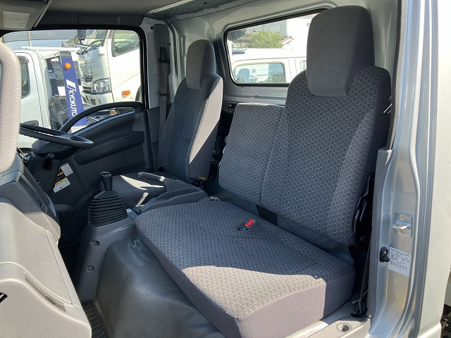 いすゞ エルフ 小型 車載専用車 TRG-NPR85AN(90318) 48枚目