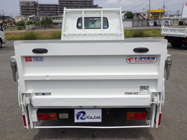 トヨタ タウンエース 小型 平ボディ DBF-S402U(90321) 5枚目