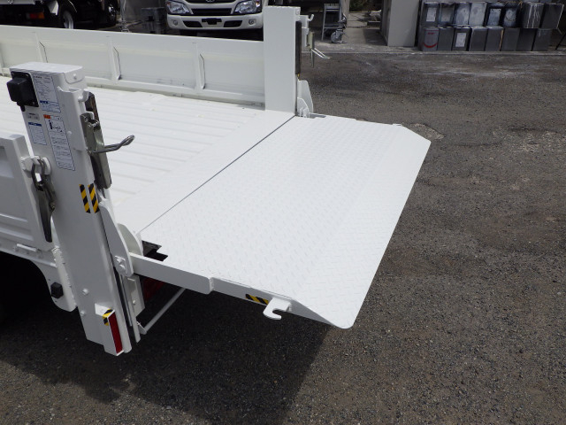 トヨタ タウンエース 小型 平ボディ DBF-S402U(90321) 24枚目