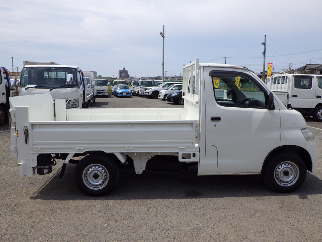 トヨタ タウンエース 小型 平ボディ DBF-S402U(90321) 45枚目