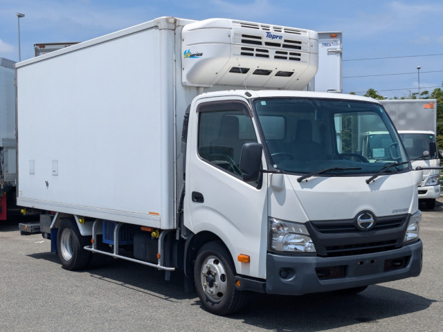 日野 デュトロ 小型 冷凍冷蔵バン TPG-XZU712M(90340) 3枚目