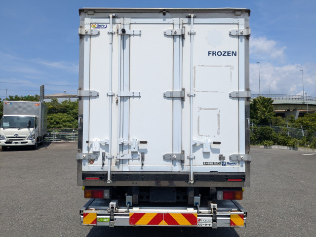 日野 デュトロ 小型 冷凍冷蔵バン TPG-XZU712M(90340) 6枚目
