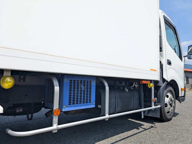 日野 デュトロ 小型 冷凍冷蔵バン TPG-XZU712M(90340) 35枚目