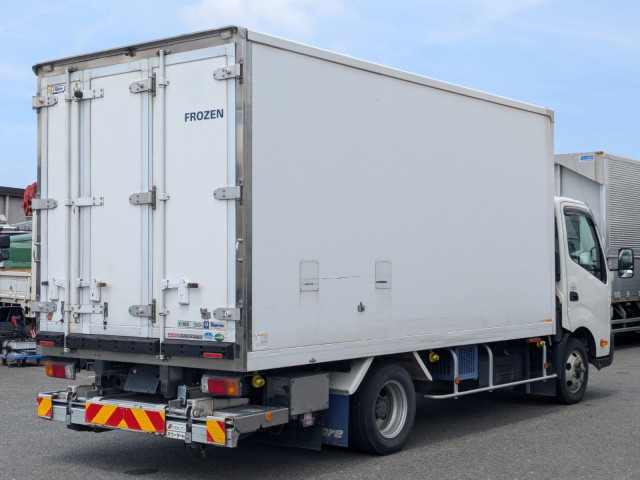 日野 デュトロ 小型 冷凍冷蔵バン TPG-XZU712M(90344) 4枚目