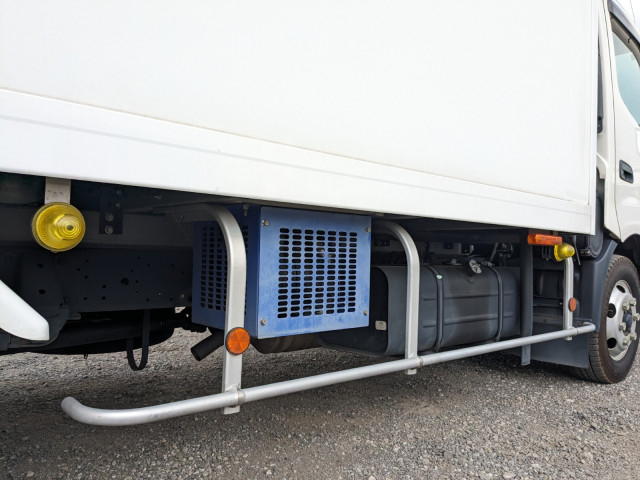日野 デュトロ 小型 冷凍冷蔵バン TPG-XZU712M(90346) 35枚目