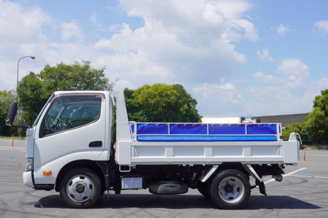 日野 デュトロ 小型 土砂ダンプ TKG-XZU675T(90352) 14枚目