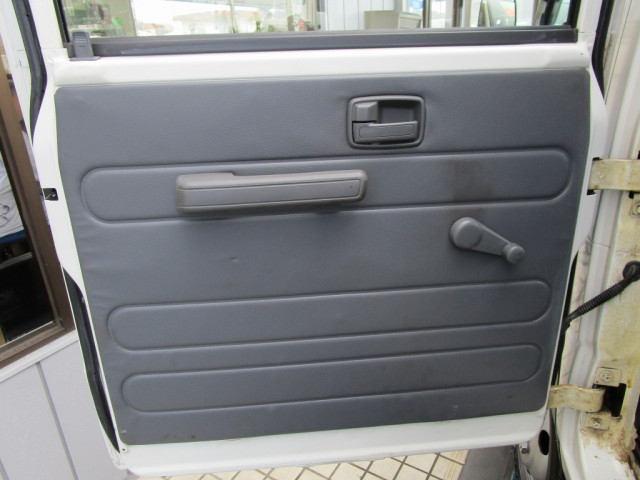いすゞ エルフ 小型 Wキャブ TRG-NJS85A(90353) 22枚目