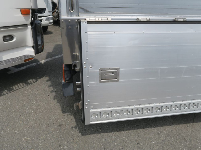 日野 レンジャー 増トン 冷凍冷蔵バン LKG-FE7JMAG(90374) 14枚目
