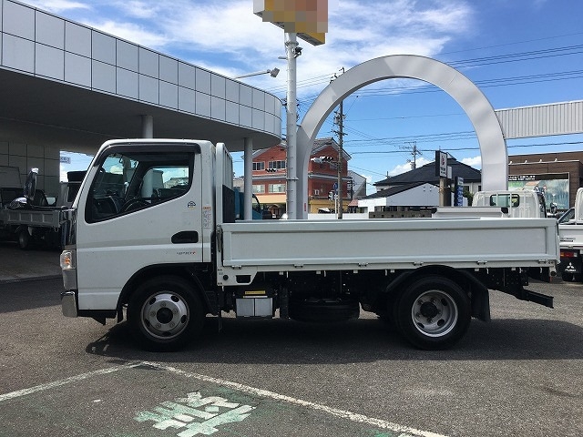 三菱ふそう キャンター 小型 平ボディ 2PG-FBAV0(90291) 4枚目