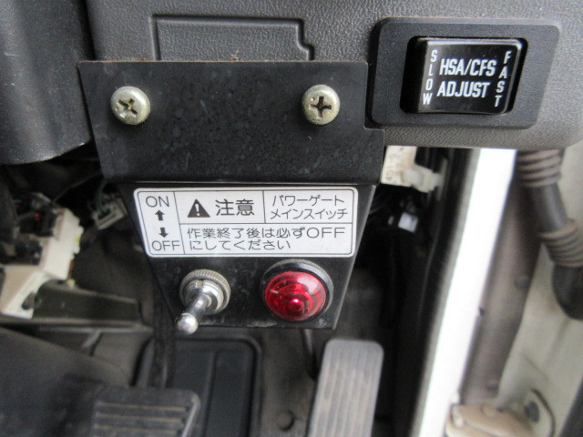 いすゞ エルフ 小型 平ボディ KR-NKR81EA(90376) 19枚目