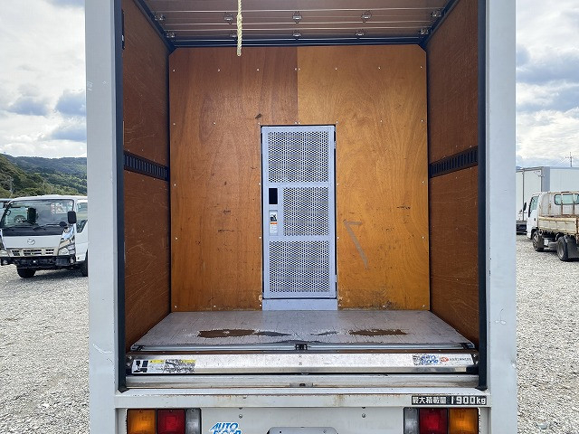 三菱ふそう キャンター 小型 アルミバン PA-FE72EV(90381) 27枚目