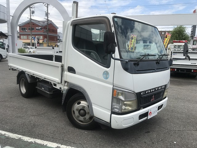 三菱ふそう キャンター 小型 平ボディ KK-FE70CB(90388) 3枚目