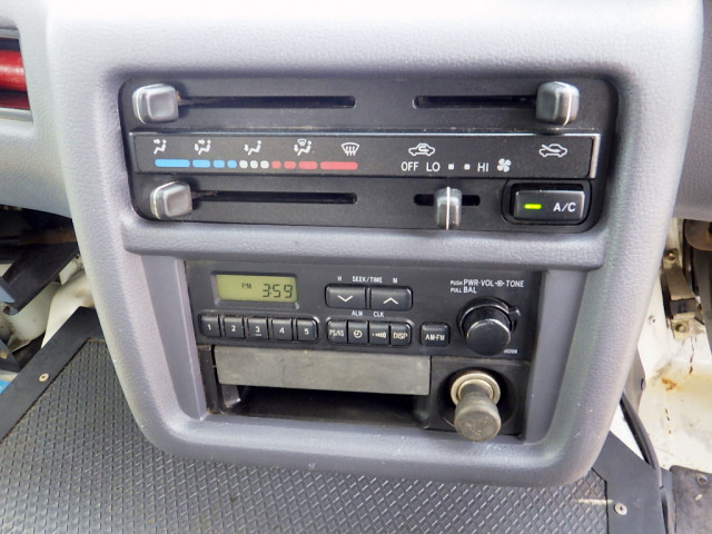 トヨタ ダイナ 小型 アルミバン KK-LY228K(90399) 22枚目