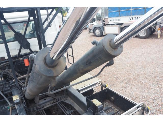 UDトラックス（日産） クオン 大型 コンテナ専用車 *********(90402) 22枚目