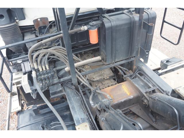 UDトラックス（日産） クオン 大型 コンテナ専用車 *********(90402) 23枚目
