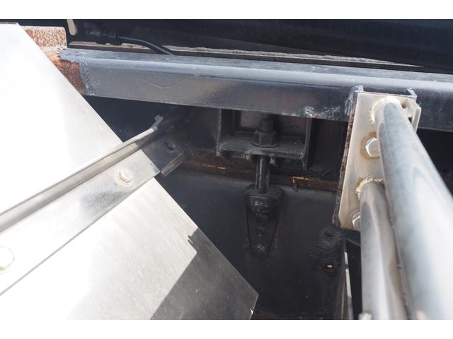UDトラックス（日産） クオン 大型 コンテナ専用車 *********(90402) 48枚目