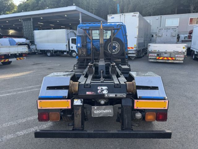 いすゞ フォワード 中型 コンテナ専用車 KK-FRR35G4(90406) 8枚目