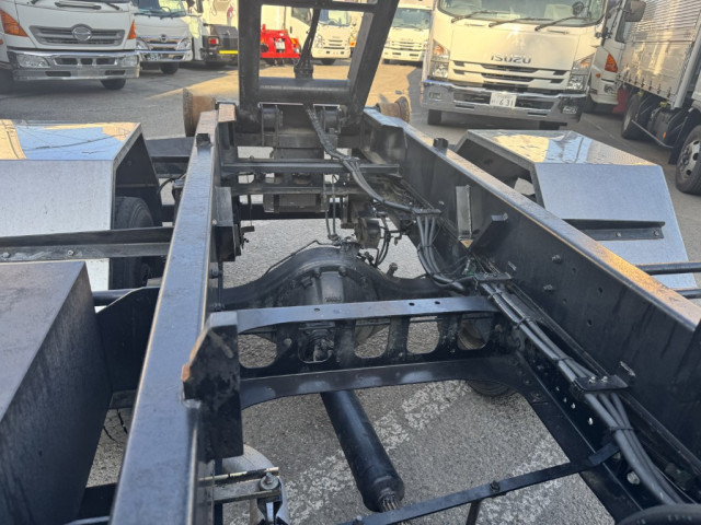 いすゞ フォワード 中型 コンテナ専用車 KK-FRR35G4(90406) 13枚目
