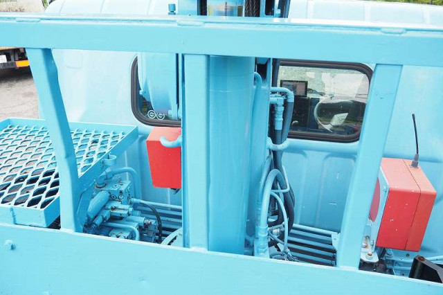 三菱ふそう キャンター 小型 クレーン付き KK-FE83EEN(90410) 19枚目