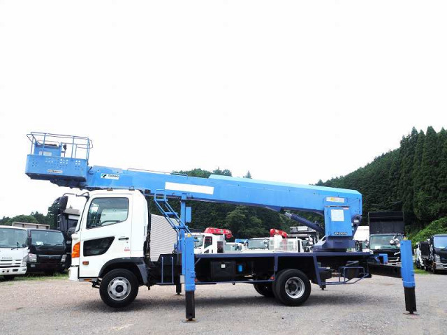 日野 レンジャー 中型 高所作業車 ADG-FC6JGWA(90425) 2枚目
