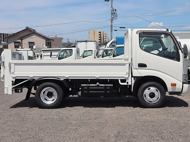 トヨタ ダイナ 小型 平ボディ TKG-XZC605(90432) 8枚目