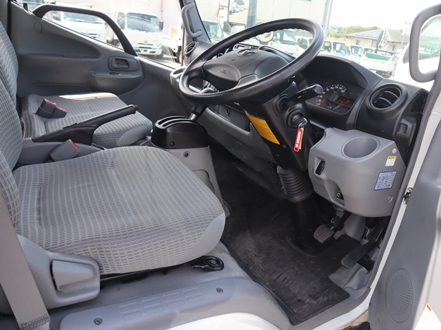 トヨタ ダイナ 小型 平ボディ TKG-XZC605(90432) 32枚目