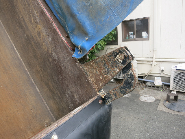 いすゞ フォワード 増トン 土砂ダンプ LPG-FTR90S2(90436) 8枚目