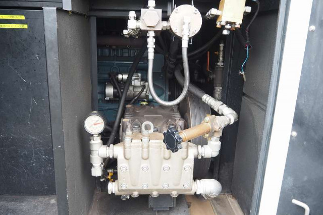 三菱ふそう キャンター 小型 高圧洗浄車 TPG-FBA00(90438) 16枚目