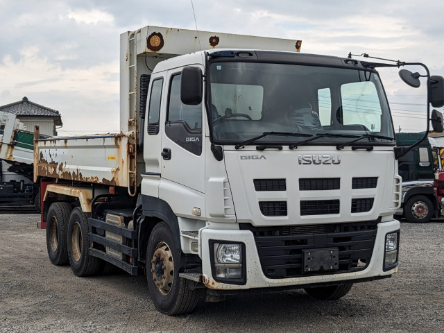 いすゞ ギガ 大型 土砂ダンプ QKG-CXZ77AT(90445) 3枚目