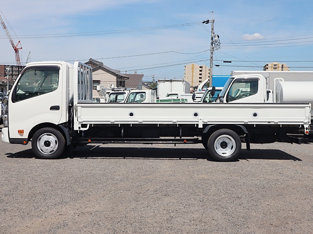 トヨタ ダイナ 小型 平ボディ TKG-XZU720(90451) 9枚目