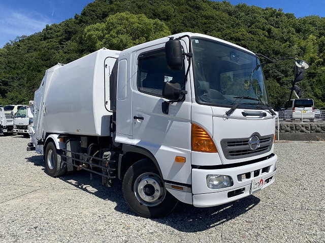 日野 レンジャー 中型 塵芥車（プレス式） TKG-GD7JEAA(90456) 3枚目