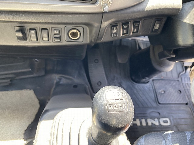 日野 レンジャー 中型 塵芥車（プレス式） TKG-GD7JEAA(90456) 33枚目