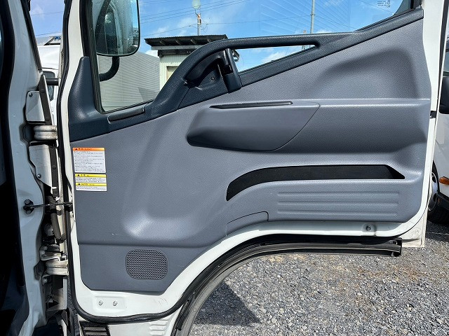三菱ふそう キャンター 小型 バン TKG-FEA50(87021) 20枚目
