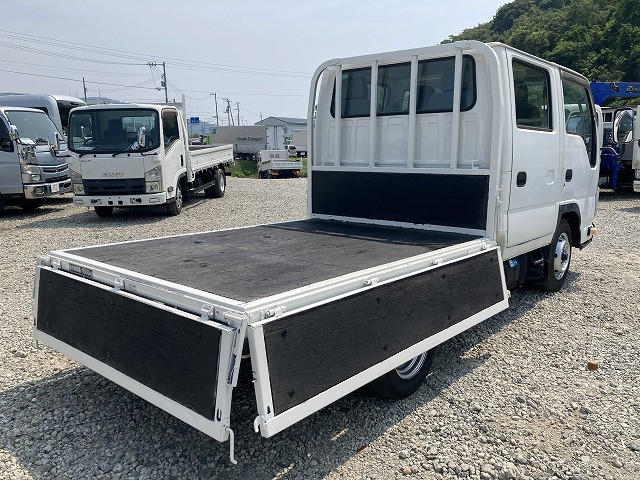 いすゞ エルフ 小型 Wキャブ TKG-NHR85A(90484) 15枚目