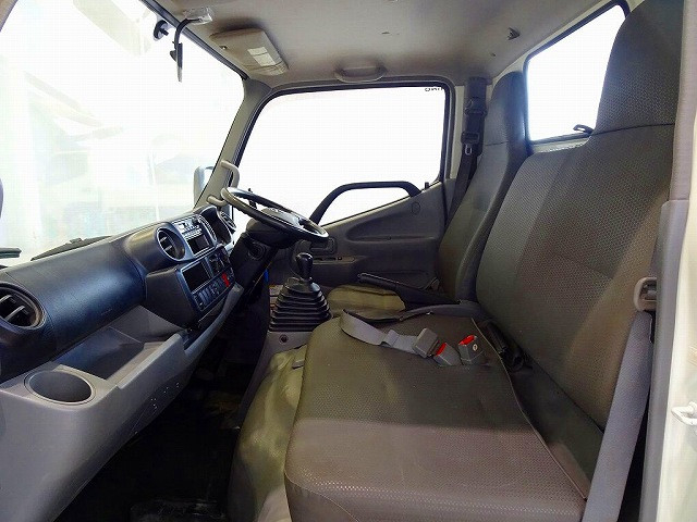 日野 デュトロ 小型 クレーン付き SKG-XZU675M(90494) 8枚目