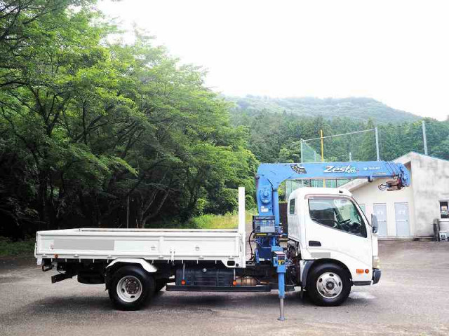 日野 デュトロ 小型 クレーン付き SKG-XZU650M(90496) 6枚目