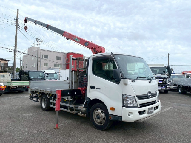日野 デュトロ 小型 クレーン付き SKG-XZU710M(90514) 2枚目