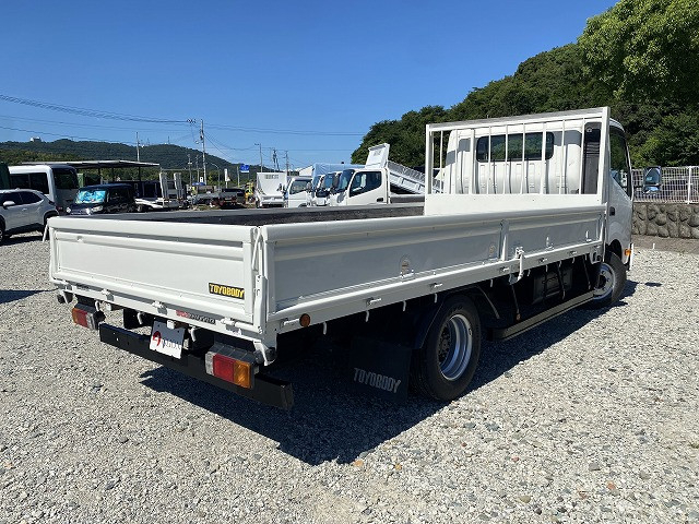 日野 デュトロ 小型 平ボディ SKG-XZU710M(90515) 8枚目